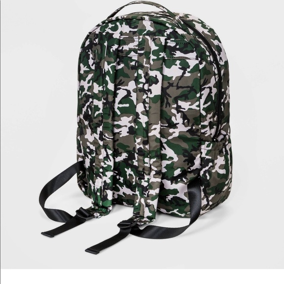 Backpack new wild fable camo print - Picture 3 of 7